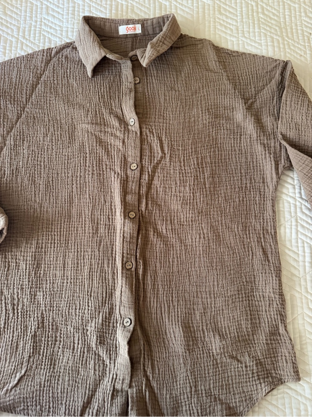 100% cotton Muslin Shirt in Taupe - Picture 4 of 6